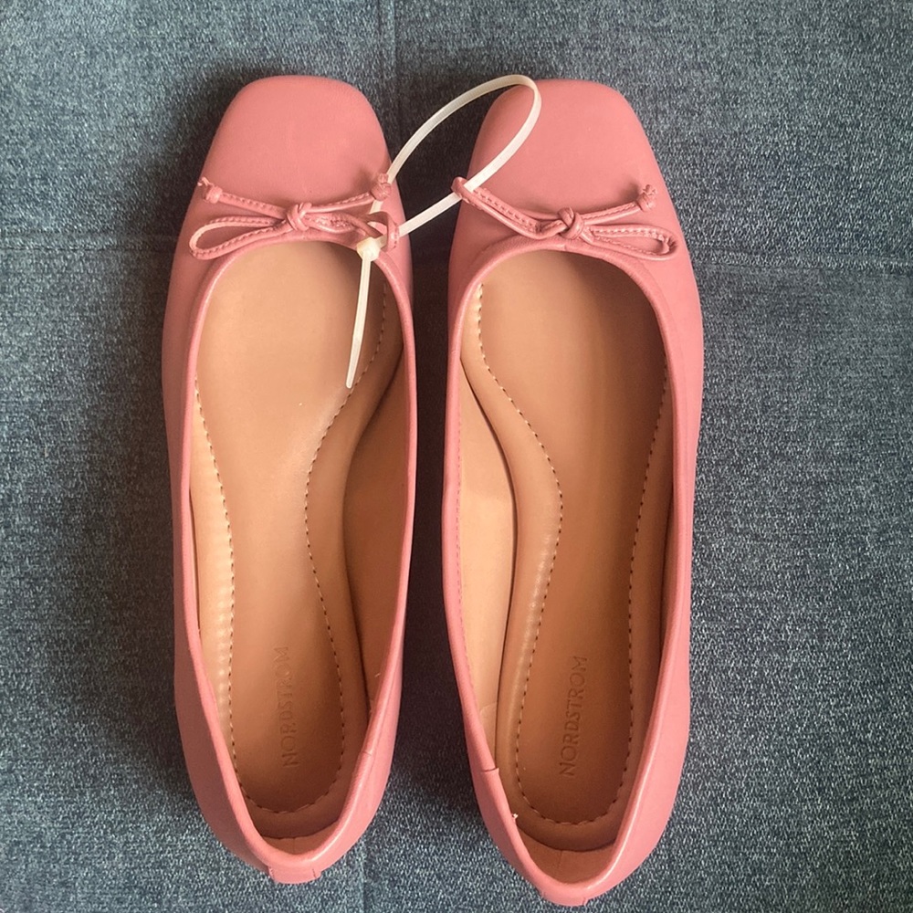 Nordstrom pink ballet flats NWOT